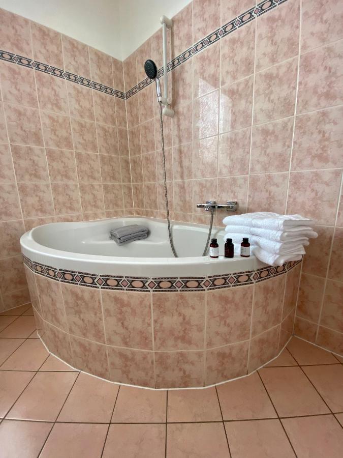 Prazdninovy Dum Holubka Villa Nove Mesto na Morave Bagian luar foto